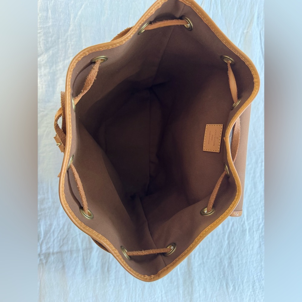 Authentic Louis Vuitton Sac à Dos Bosphore Backpack – Excellent Condition - Picture 8 of 16